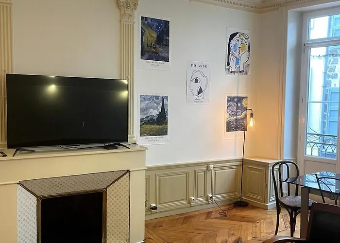 Apartment Le Charme Du Puy Dans Ancienne Verrerie Le Puy-en-Velay